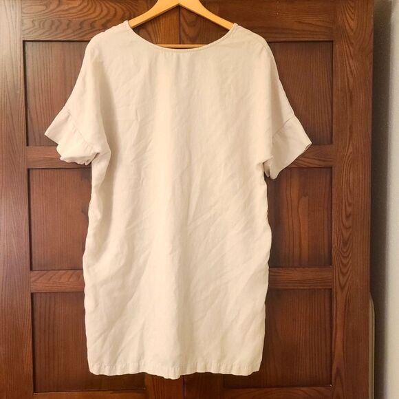 Vetta Capsule Relaxed Tunic in Sand - Picture 7 of 7